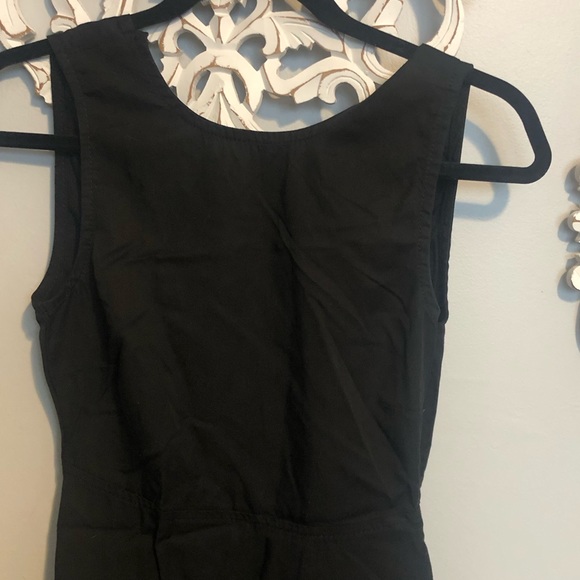 NWT Pull and Bear backless dress - Picture 2 of 6